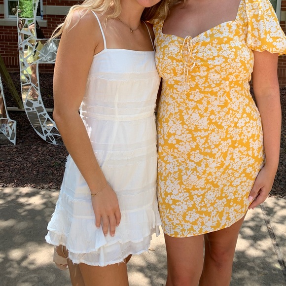 White Dress - Picture 3 of 7